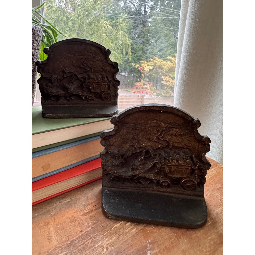 VTG Cast Iron Stagecoach Bookends Ye Olde Coaching Days 1920s Bronze Finish Pair